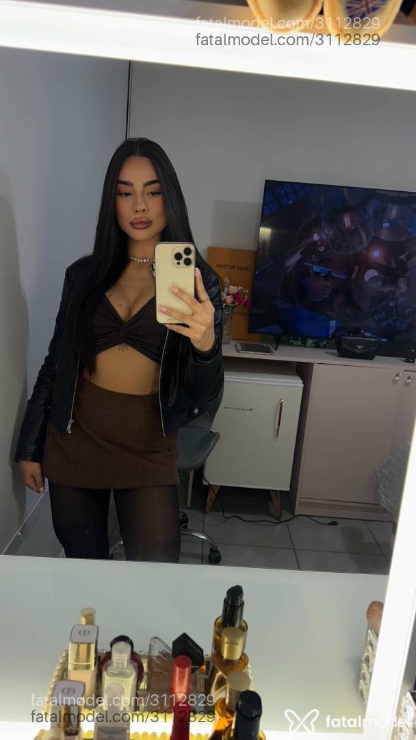 Acompanhante mulher morena (o) de olhos castanhos em Curitiba - Marjorie Lopes