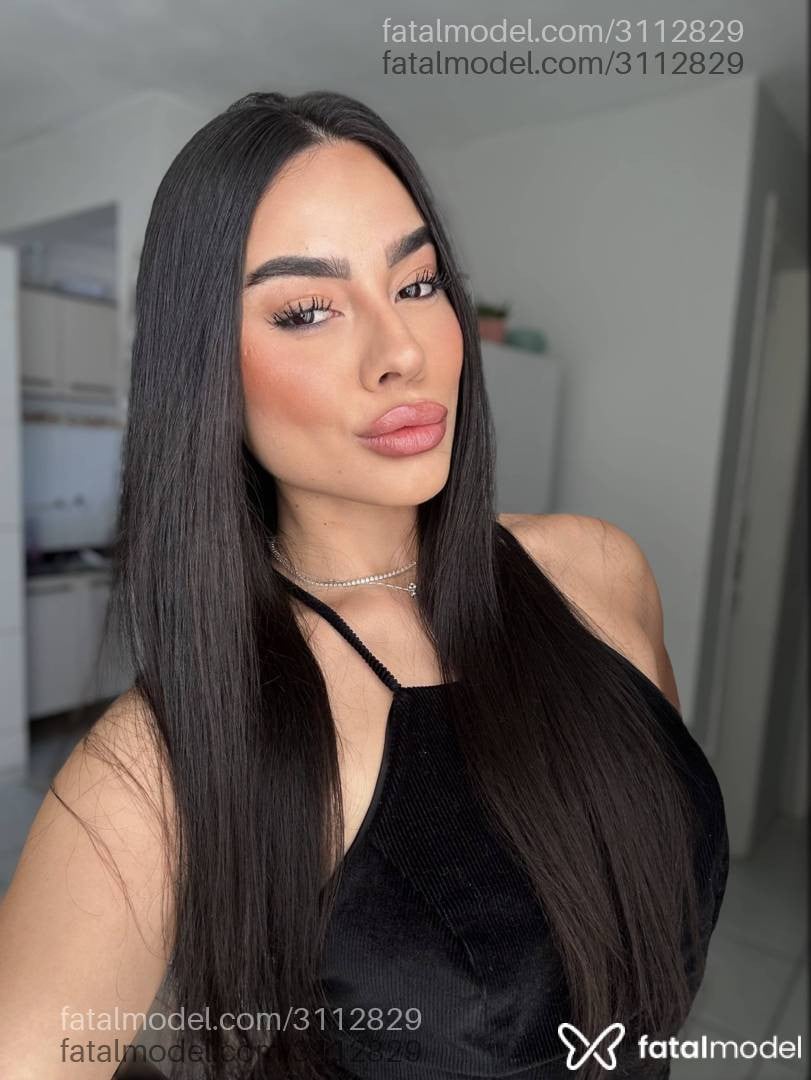 Acompanhante mulher morena (o) de olhos castanhos em Curitiba - Marjorie Lopes