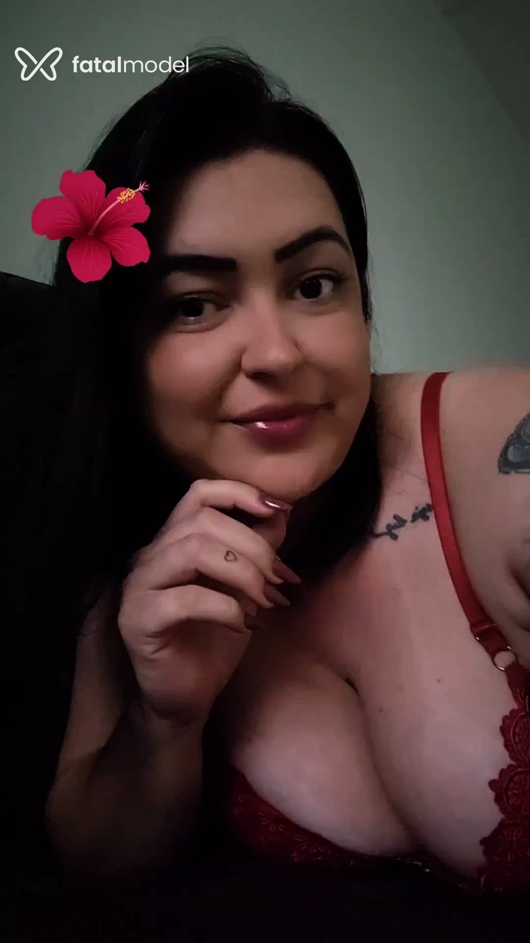 Acompanhante mulher morena (o) de olhos castanhos - Fernanda Mendes Acompanhante mulher morena (o) de olhos castanhos - Fernanda Mendes