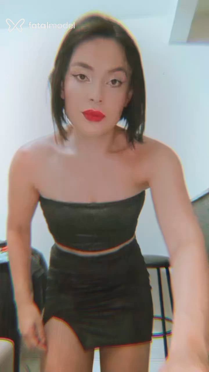 Acompanhante mulher morena (o) de olhos castanhos - Larissa