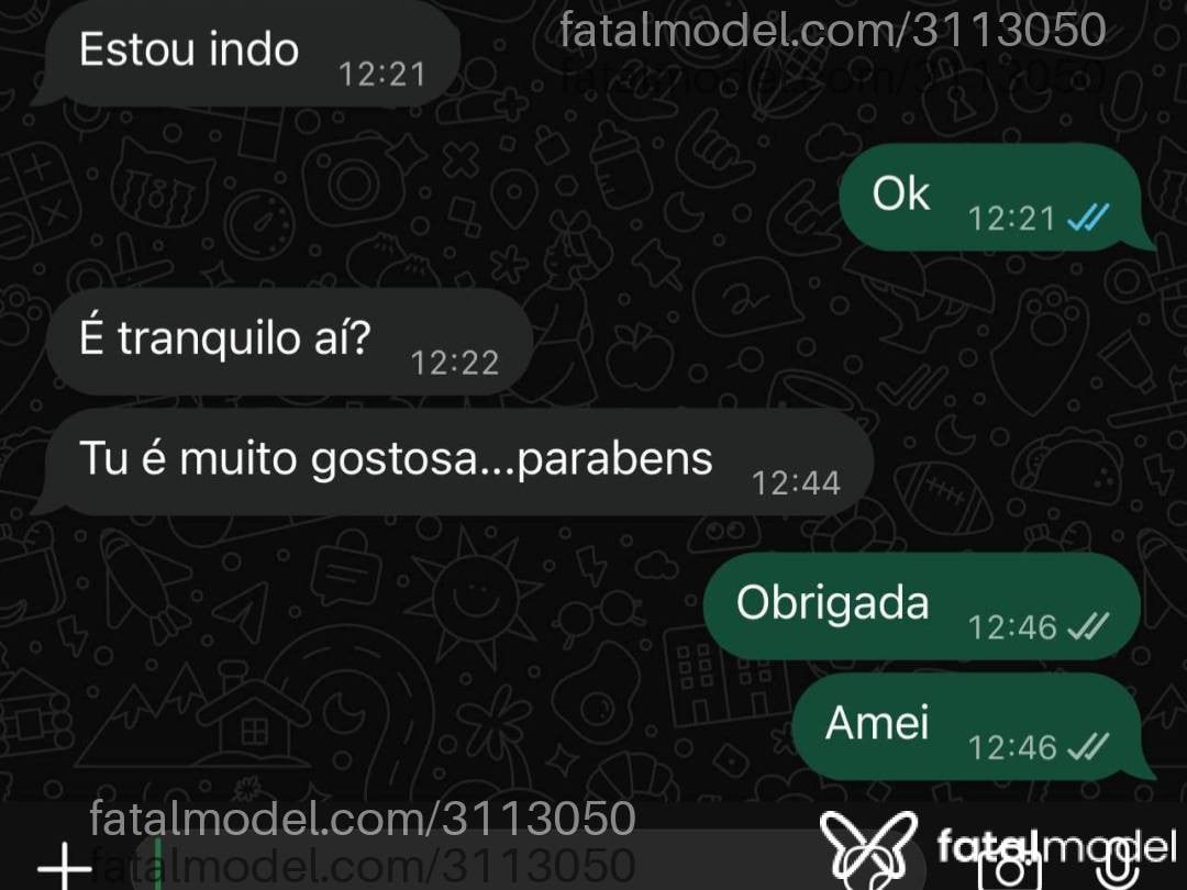 Acompanhante mulher morena (o) de olhos castanhos - Bellatrix