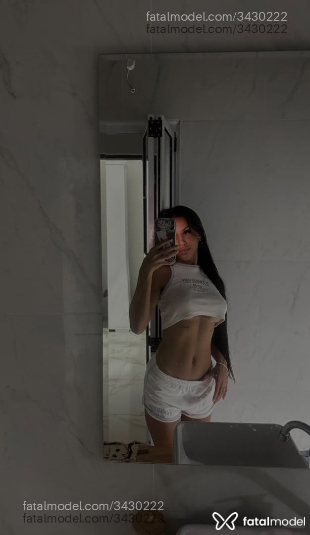 Acompanhante mulher morena (o) de olhos castanhos - Amanda Mendes