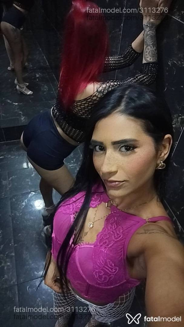 Acompanhante mulher morena (o) de olhos castanhos - Miiah Acompanhante mulher morena (o) de olhos castanhos - Miiah