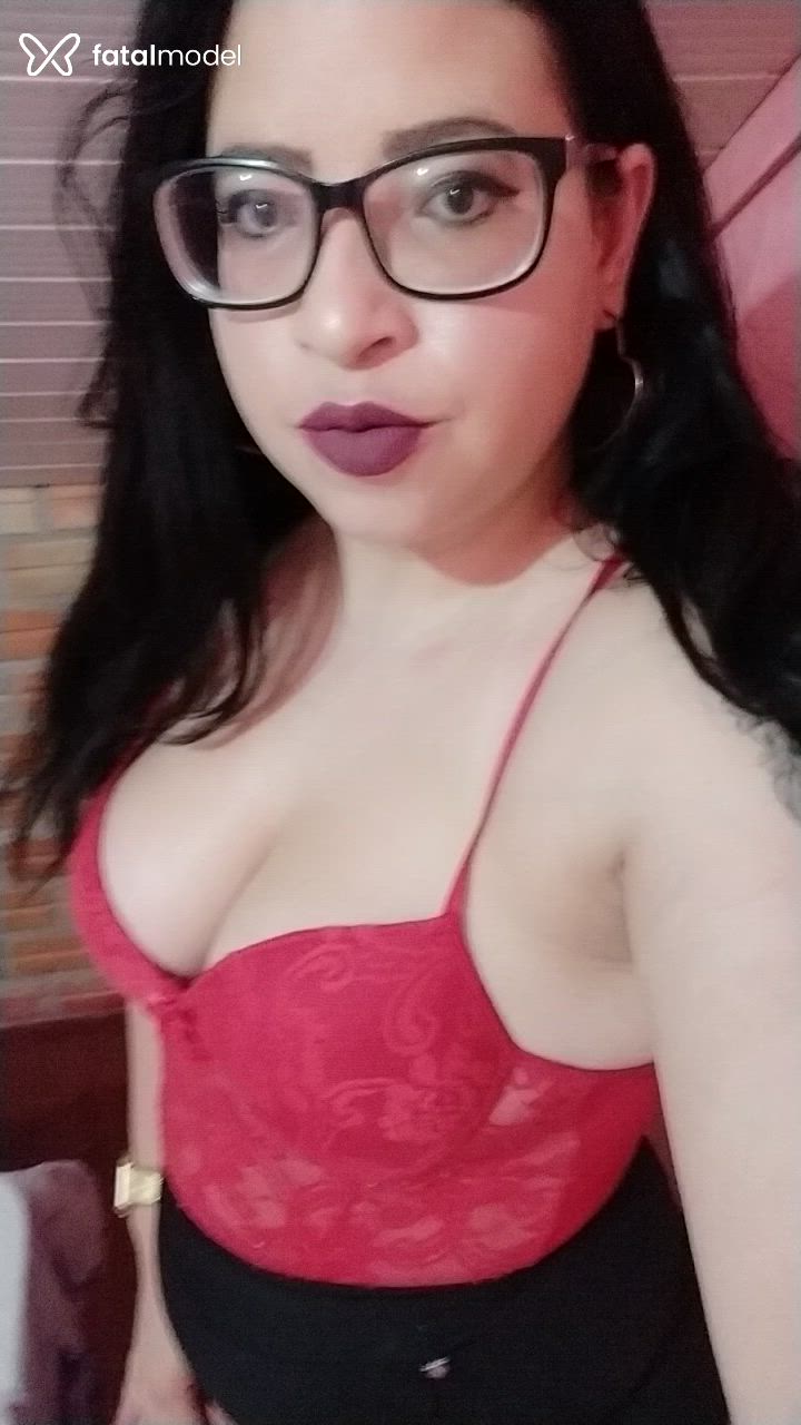 Acompanhante mulher morena (o) de olhos castanhos - Ana Paula