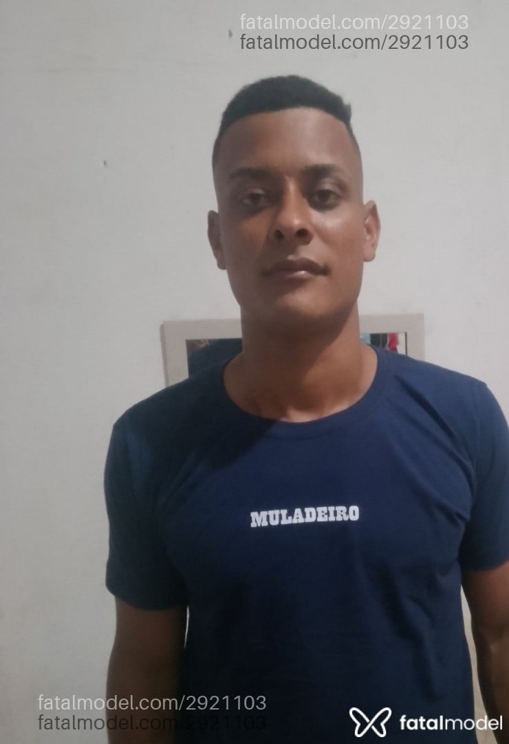 Acompanhante homem morena (o) de olhos verdes - Lucas Silva