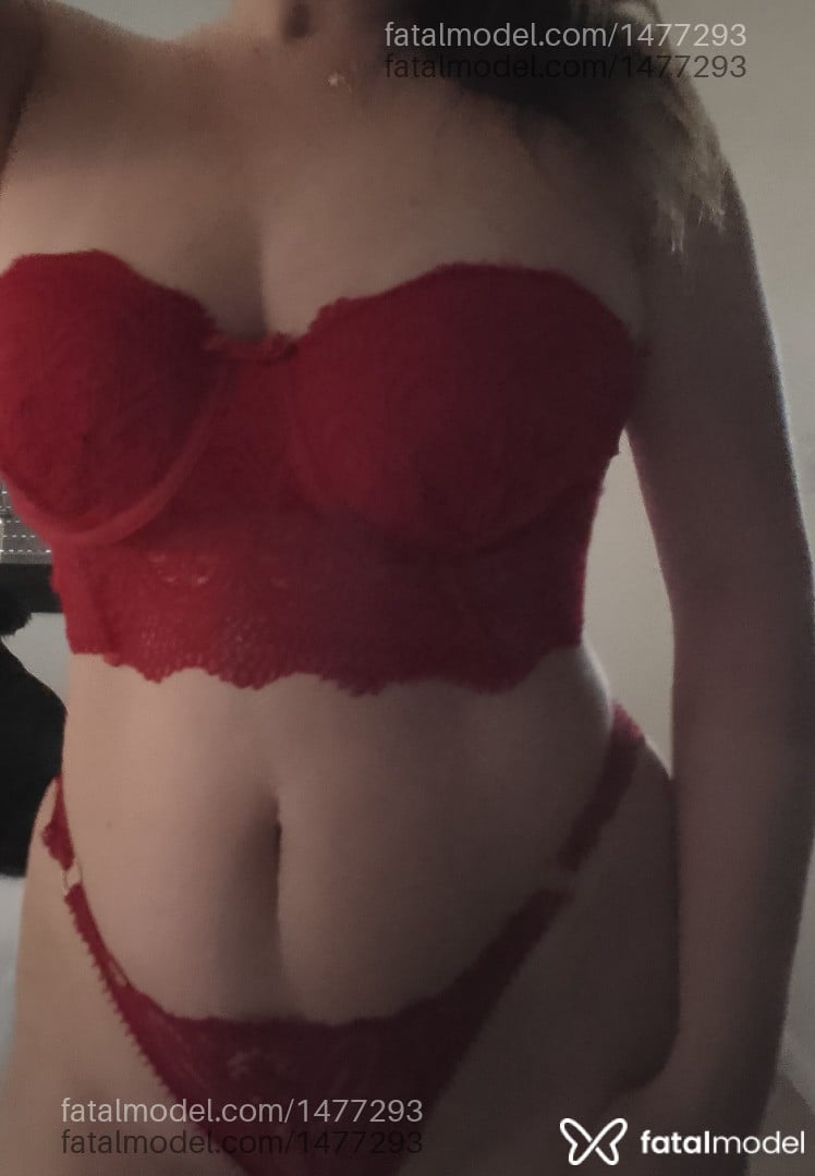 Acompanhante mulher com cabelo castanho de olhos mel - Amanda
