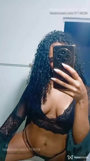 Acompanhante mulher morena (o) de olhos castanhos em Venda Nova do Imigrante Acompanhante mulher morena (o) de olhos castanhos em Venda Nova do Imigrante - Valentina Ravelli