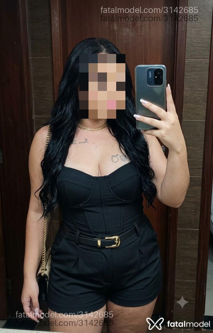 Acompanhante mulher com cabelo castanho de olhos castanhos - Mara Souza