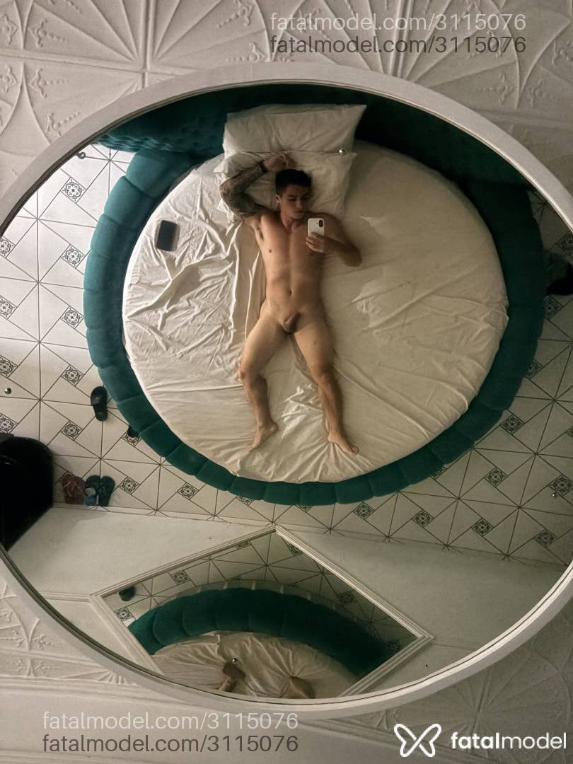 Acompanhante homem morena (o) de olhos castanhos - Luiz