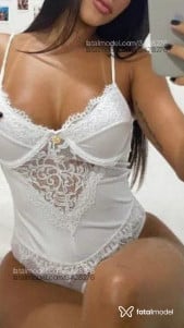 Acompanhante mulher morena (o) de olhos castanhos - Luana Castelli