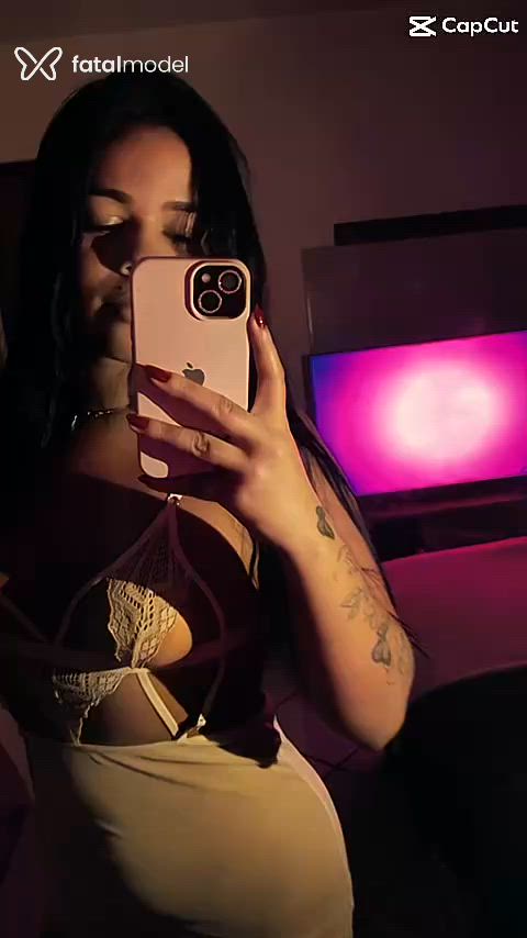 Acompanhante mulher morena (o) de olhos pretos - Vi Morena