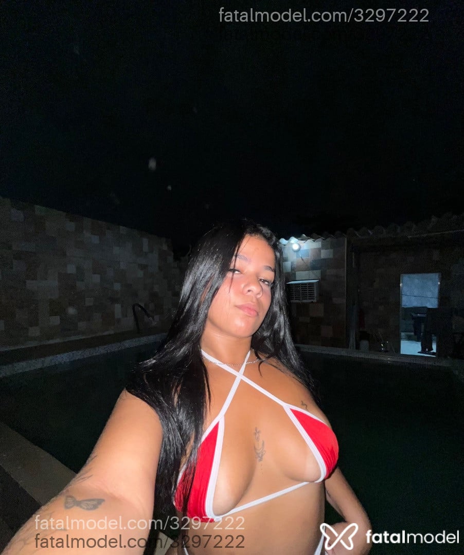 Acompanhante mulher morena (o) de olhos pretos - Vi Morena