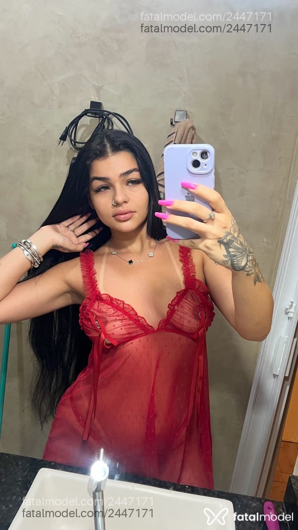 Acompanhante mulher morena (o) de olhos castanhos - Valentina Rossi