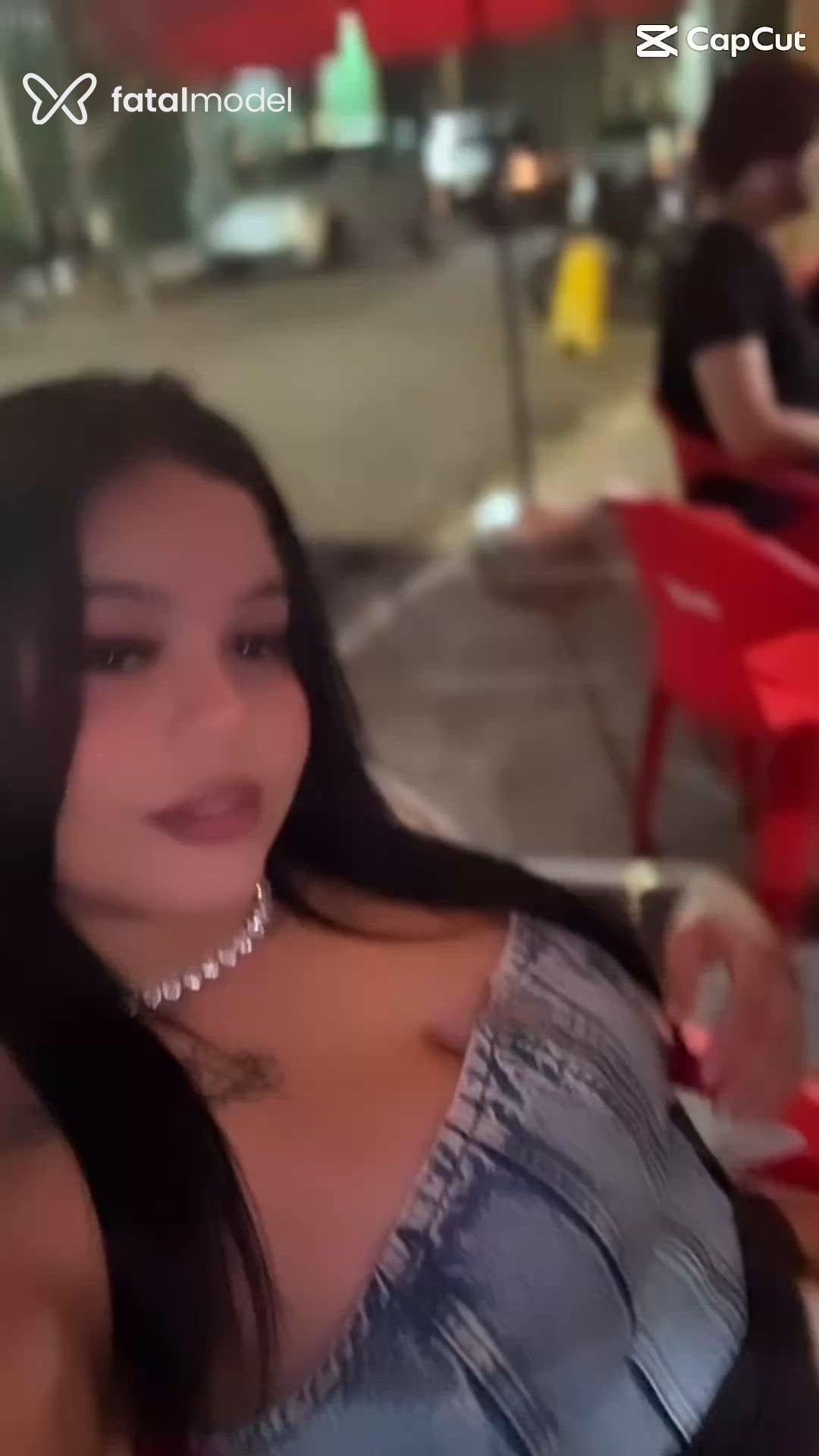 Acompanhante mulher morena (o) de olhos castanhos - Anna
