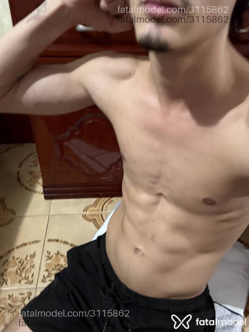 Acompanhante homem morena (o) de olhos pretos em São Paulo - Pedro Avelar