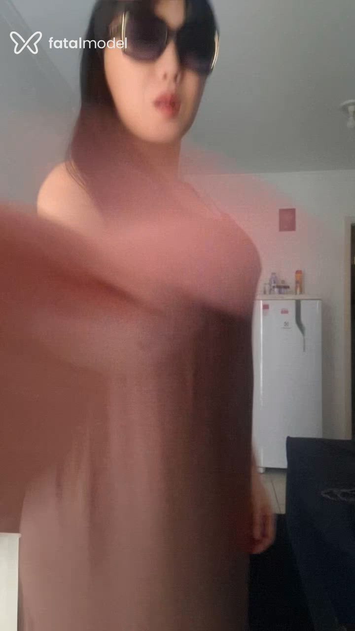 Acompanhante travesti morena (o) de olhos pretos - Ayumi