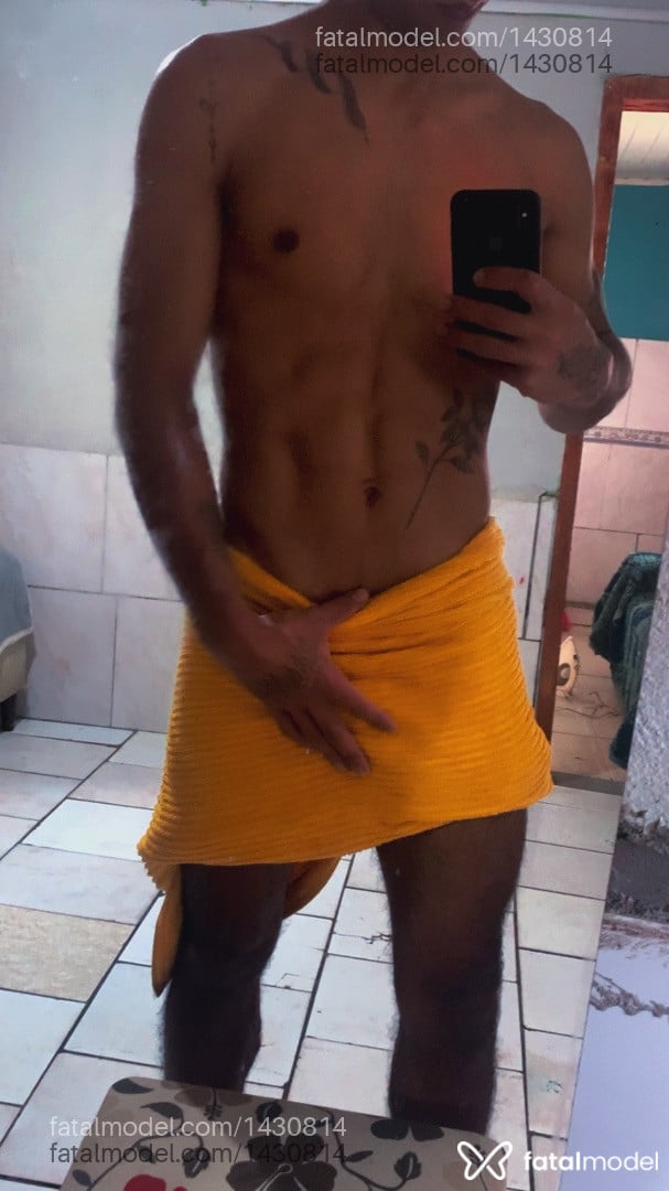 Acompanhante homem morena (o) de olhos castanhos - David Ostel