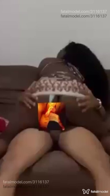 Acompanhante homem com cabelo castanho de olhos pretos em Virtual - Lucas