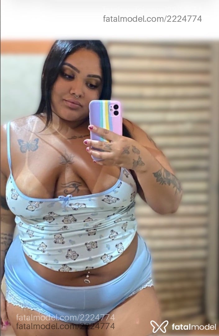 Acompanhante mulher morena (o) de olhos castanhos - Bianca Martins