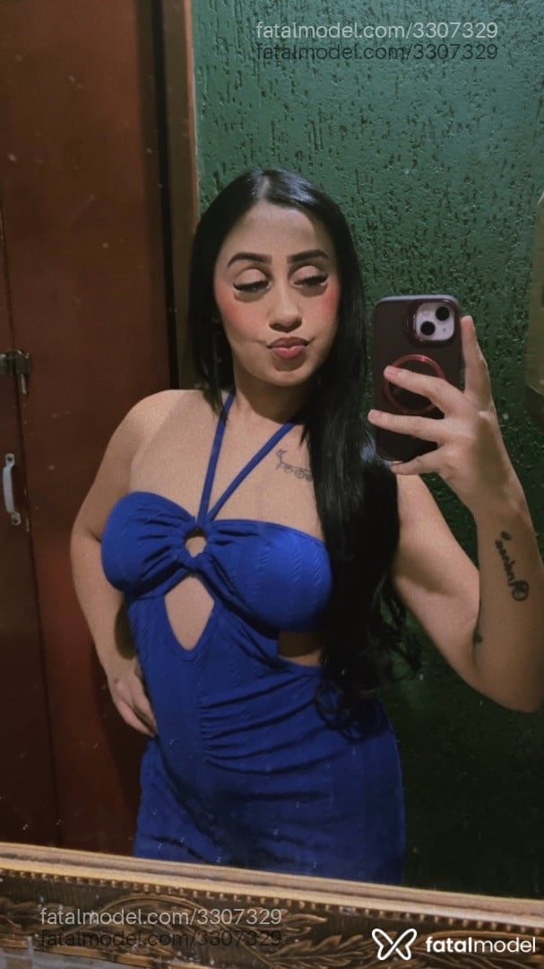 Acompanhante mulher morena (o) de olhos castanhos - Rebeca