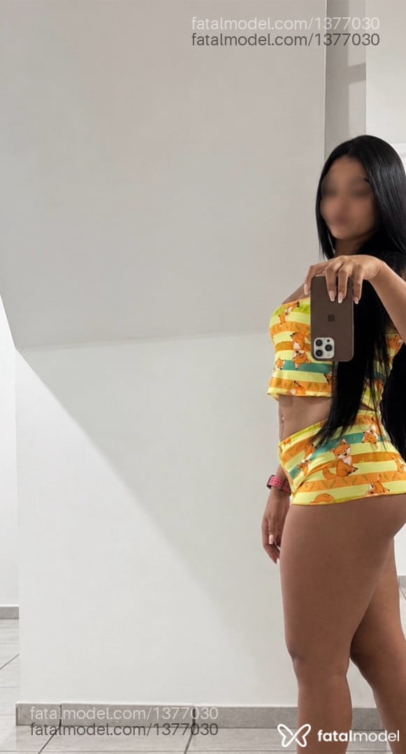 Acompanhante mulher morena (o) de olhos castanhos - LORENA