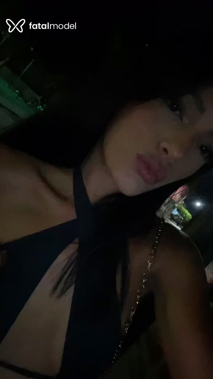 Acompanhante mulher morena (o) de olhos castanhos - Sofia Acompanhante mulher morena (o) de olhos castanhos - Sofia
