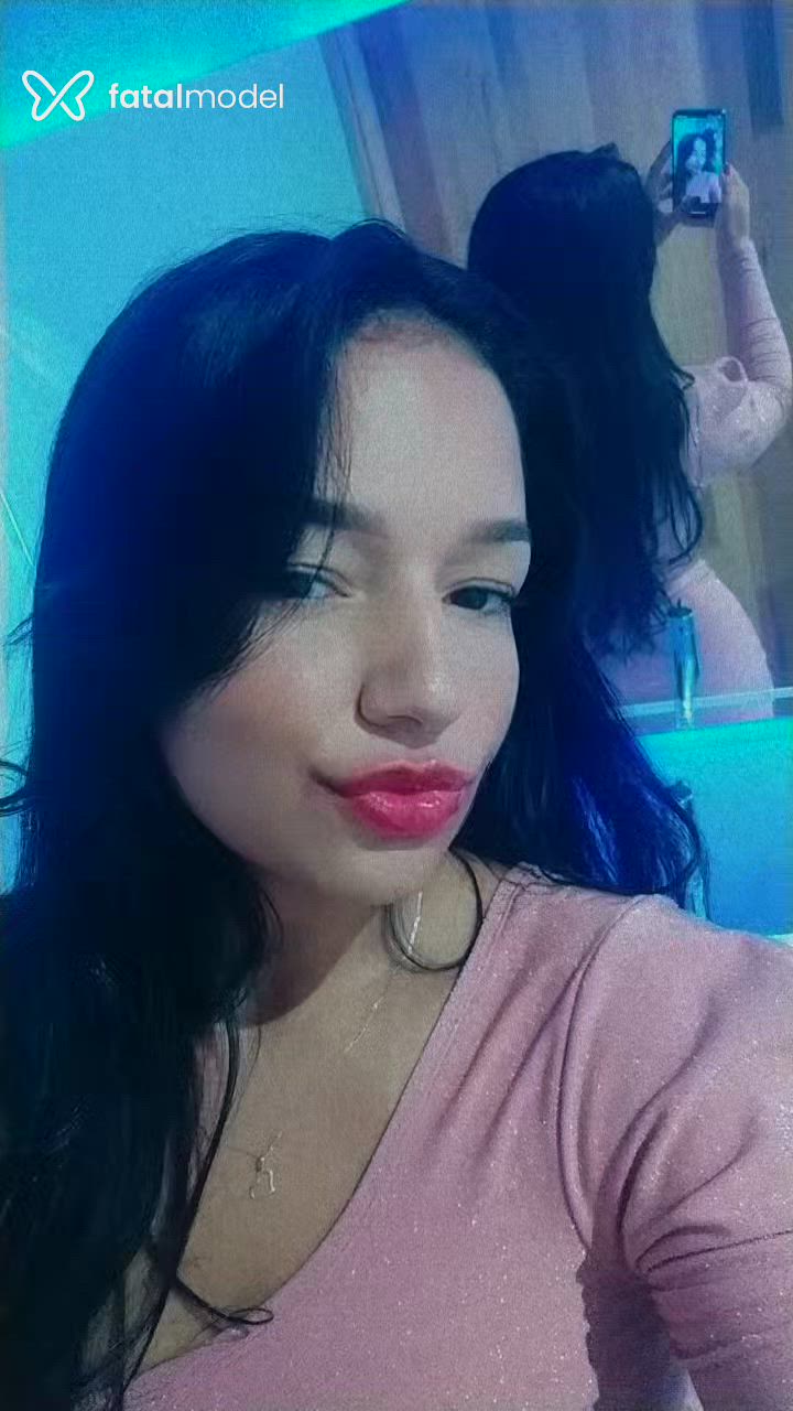 Acompanhante mulher morena (o) de olhos pretos - Morena