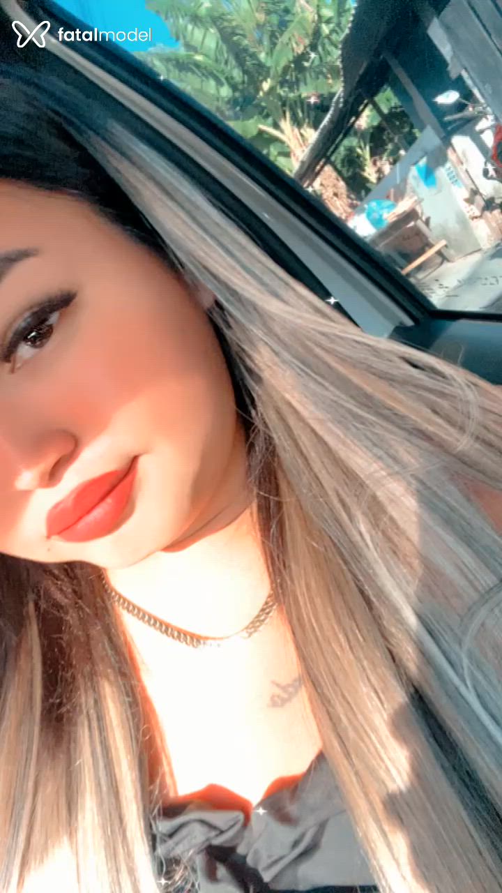 Acompanhante mulher trans morena (o) de olhos castanhos - Agatha Paiva