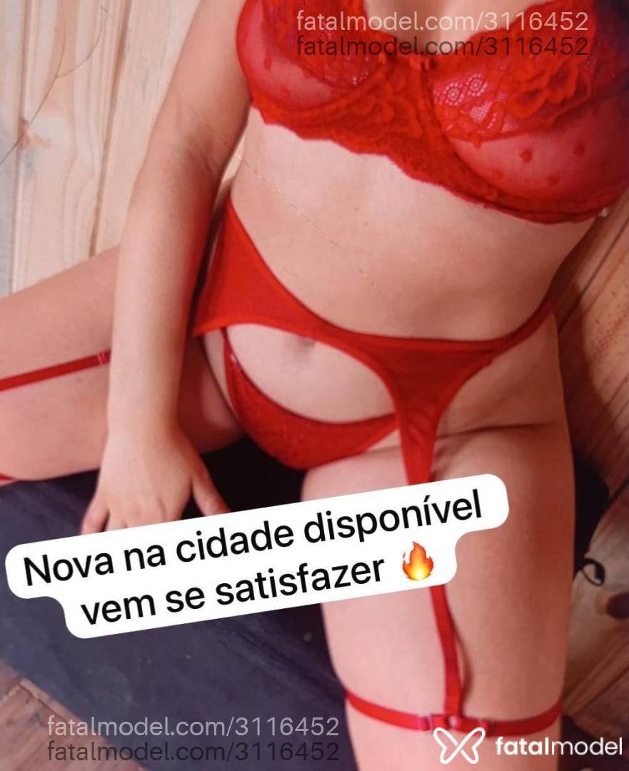 Acompanhante mulher morena (o) de olhos castanhos - Maynara