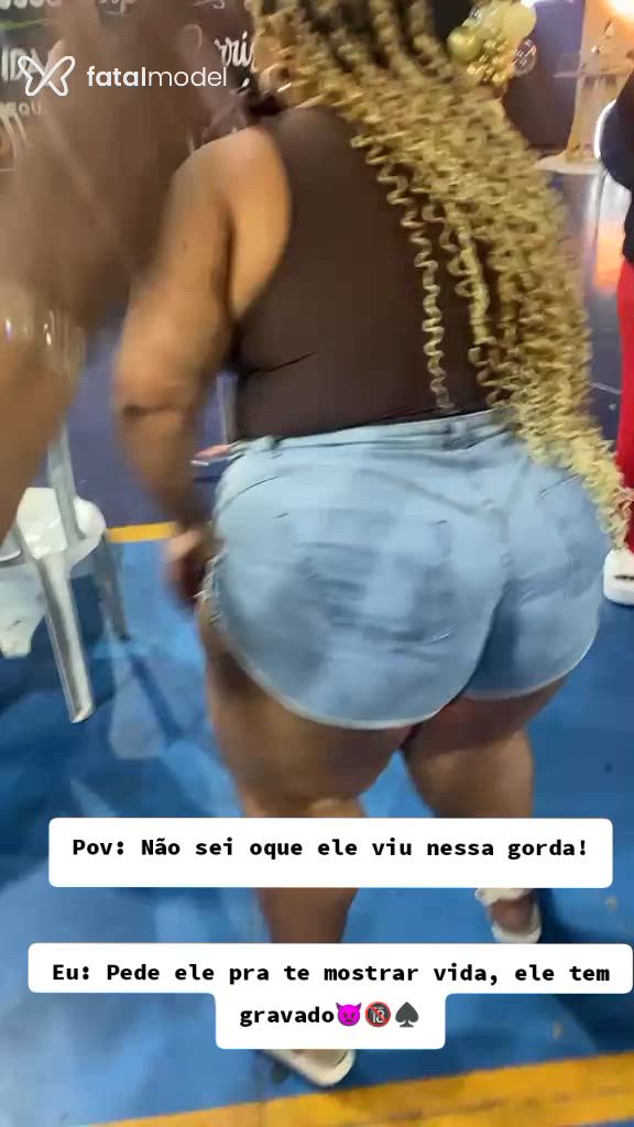Acompanhante mulher morena (o) de olhos mel - Chefiinha