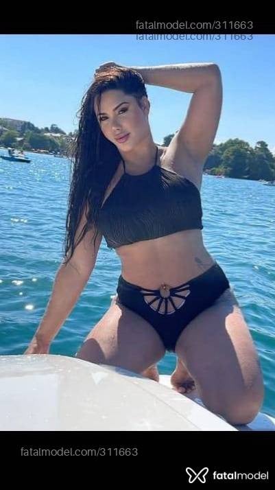 Acompanhante travesti com cabelo castanho de olhos castanhos em Criciúma - Gabizynhaoday