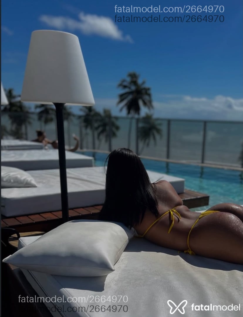 Acompanhante mulher morena (o) de olhos mel - Tainá Pitanga