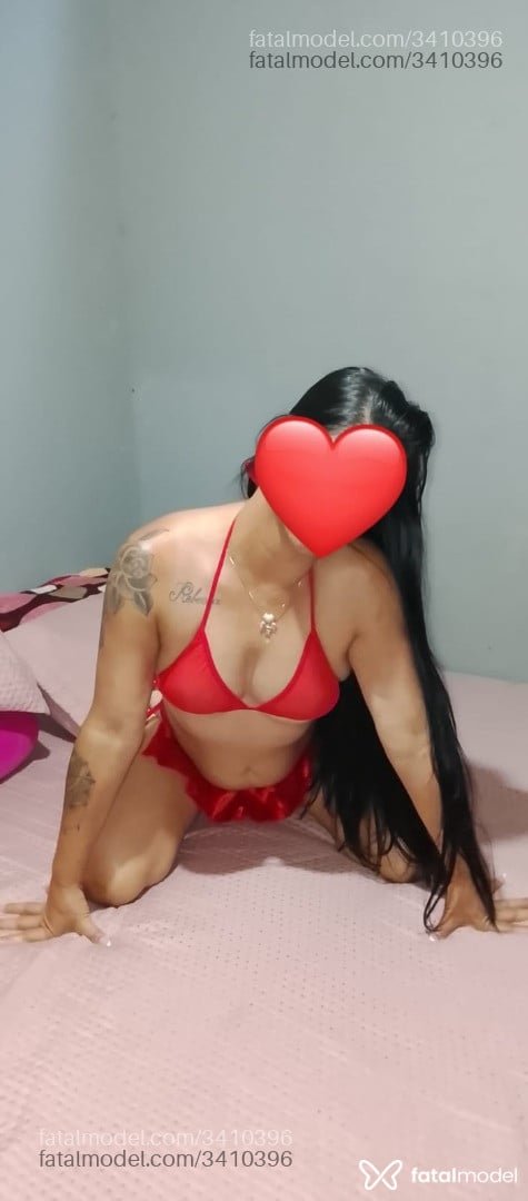 Acompanhante mulher morena (o) de olhos pretos - Kamila