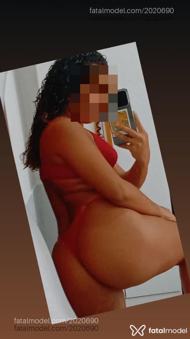 Acompanhante mulher morena (o) de olhos castanhos - Juliana