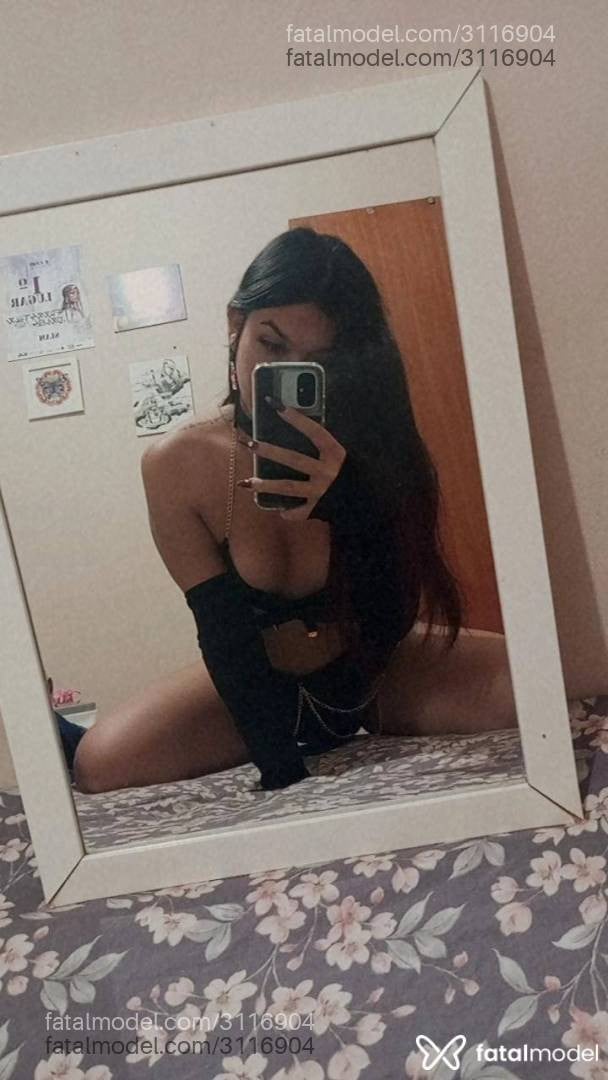 Acompanhante mulher trans morena (o) de olhos castanhos - Angeldust