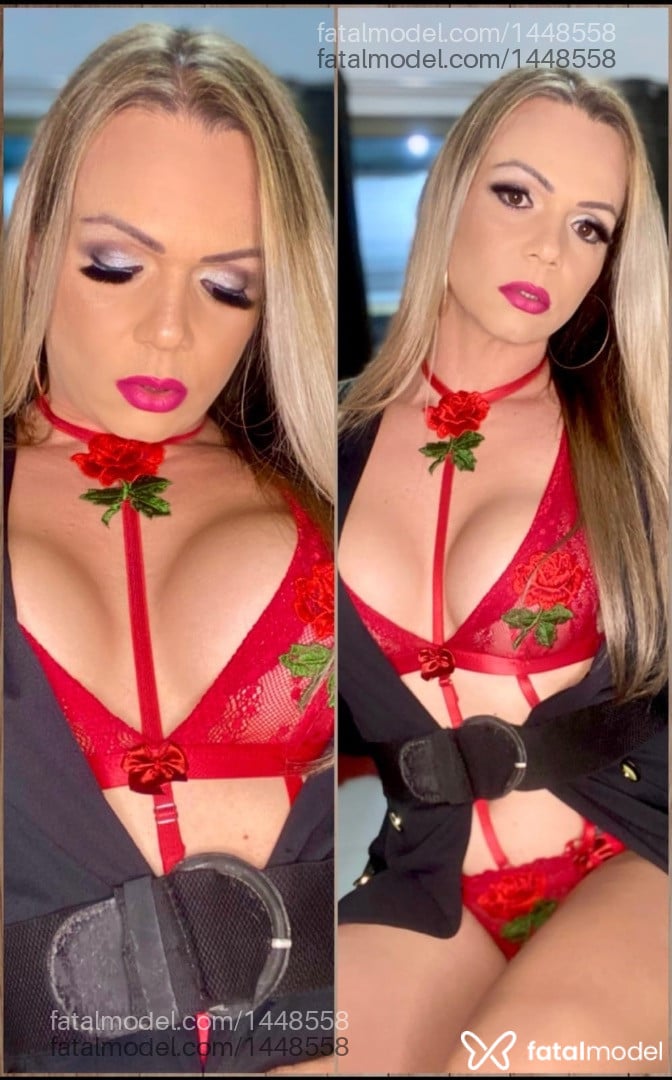Acompanhante mulher trans loira (o) de olhos mel - luana santos