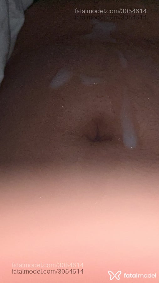 Acompanhante mulher trans com cabelo castanho de olhos castanhos - Kawany