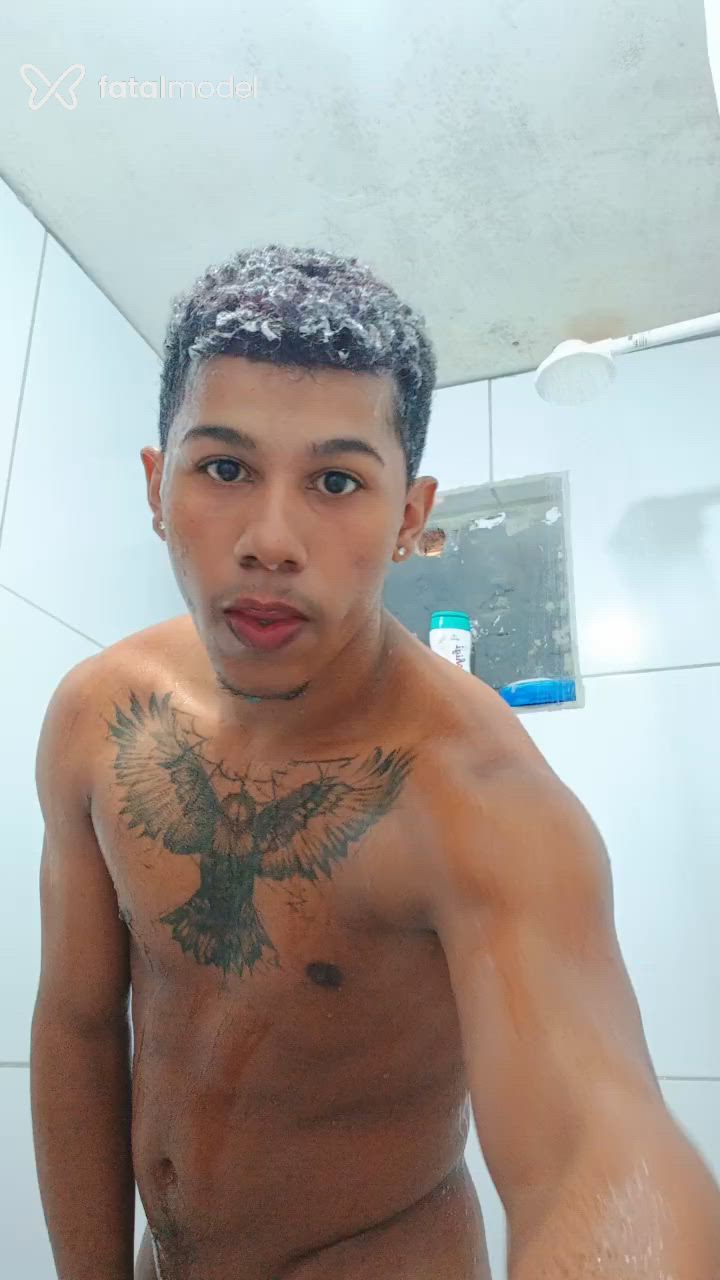 Acompanhante homem morena (o) de olhos pretos - Thiago