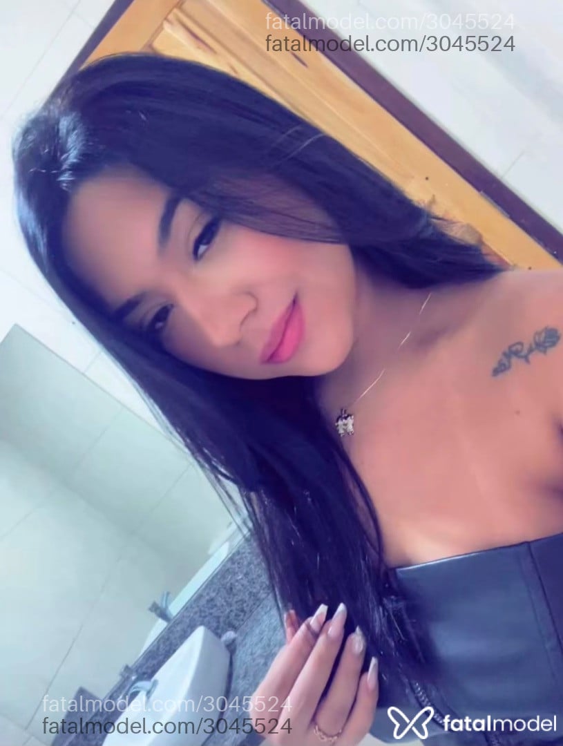 Acompanhante mulher morena (o) de olhos castanhos - Luara Castelli