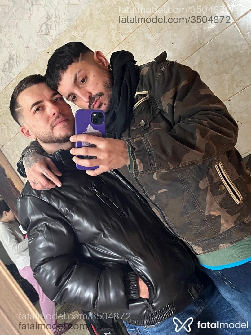 Acompanhante homem com cabelo castanho de olhos mel - Ygorks