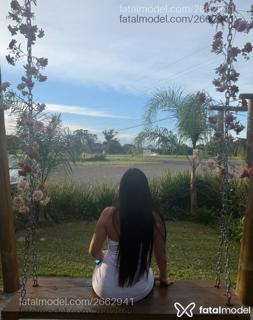 Acompanhante mulher morena (o) de olhos castanhos - Bianca
