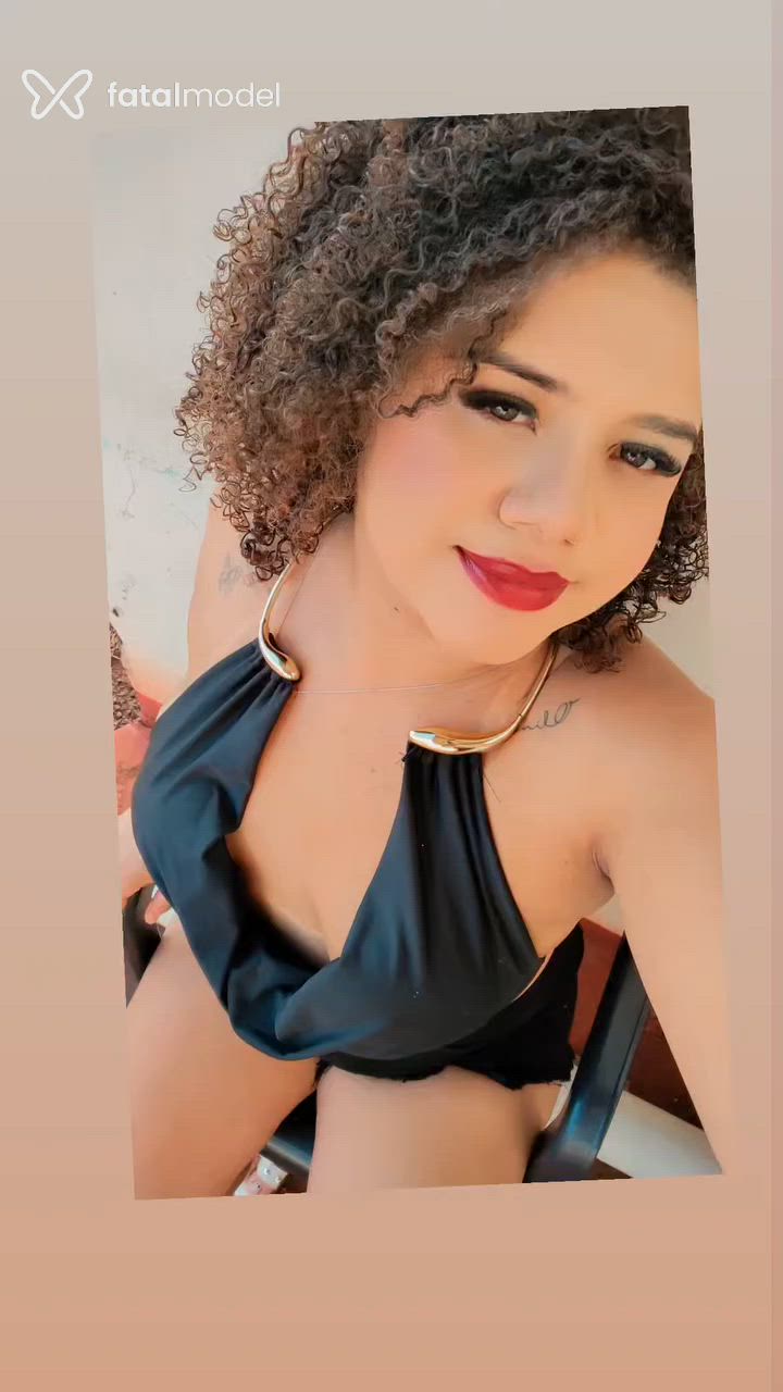 Acompanhante mulher morena (o) de olhos verdes - Vanessa