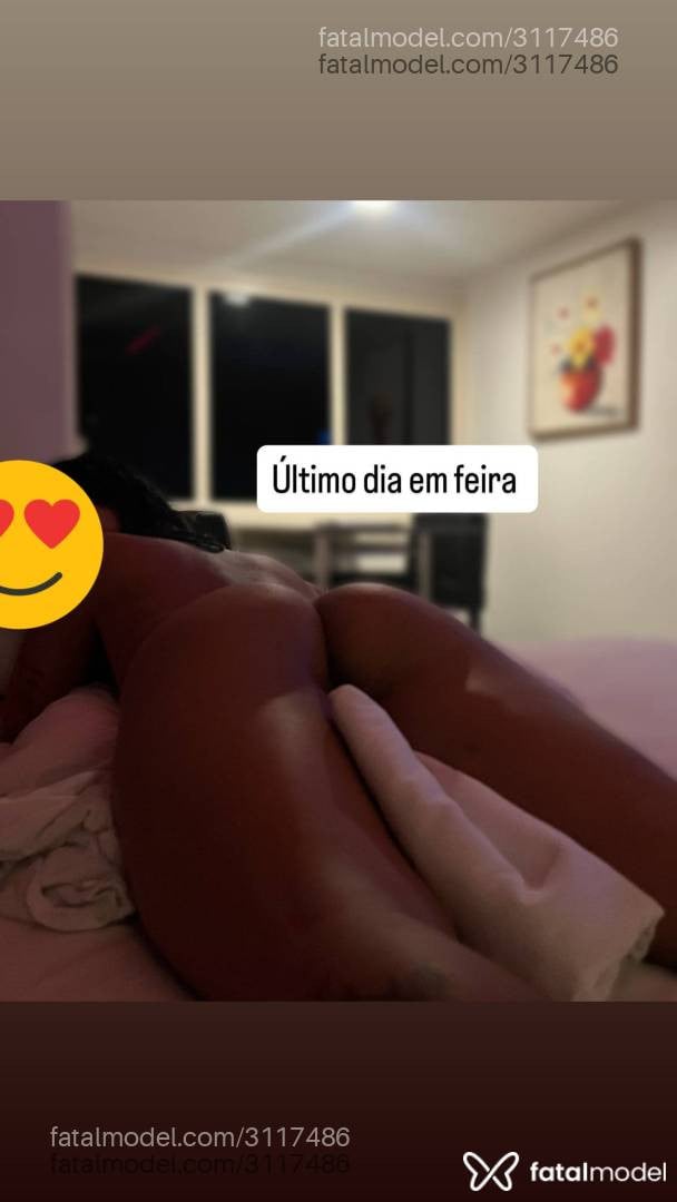 Acompanhante mulher morena (o) de olhos mel - Mel Mello