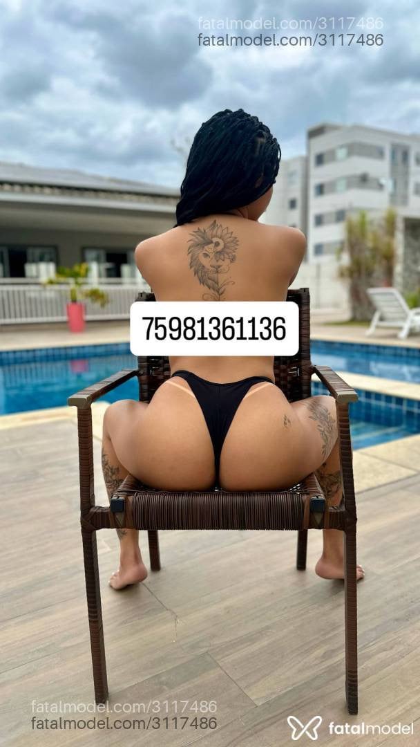 Acompanhante mulher morena (o) de olhos mel - Melissa