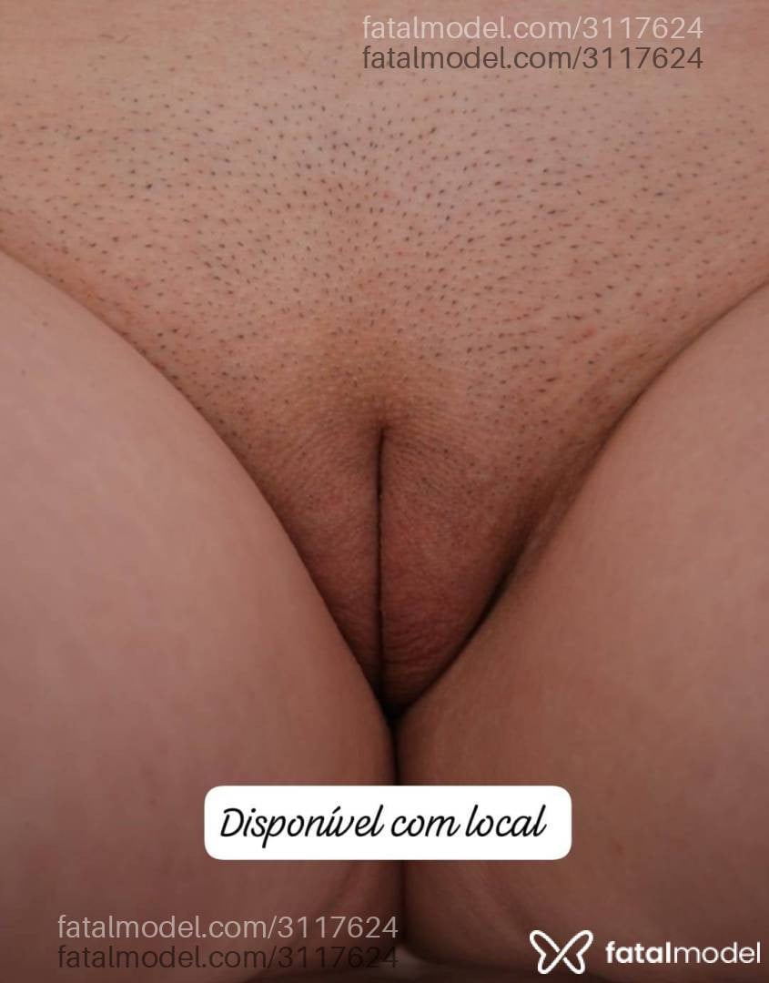 Acompanhante mulher ruiva (o) de olhos pretos - Francyne