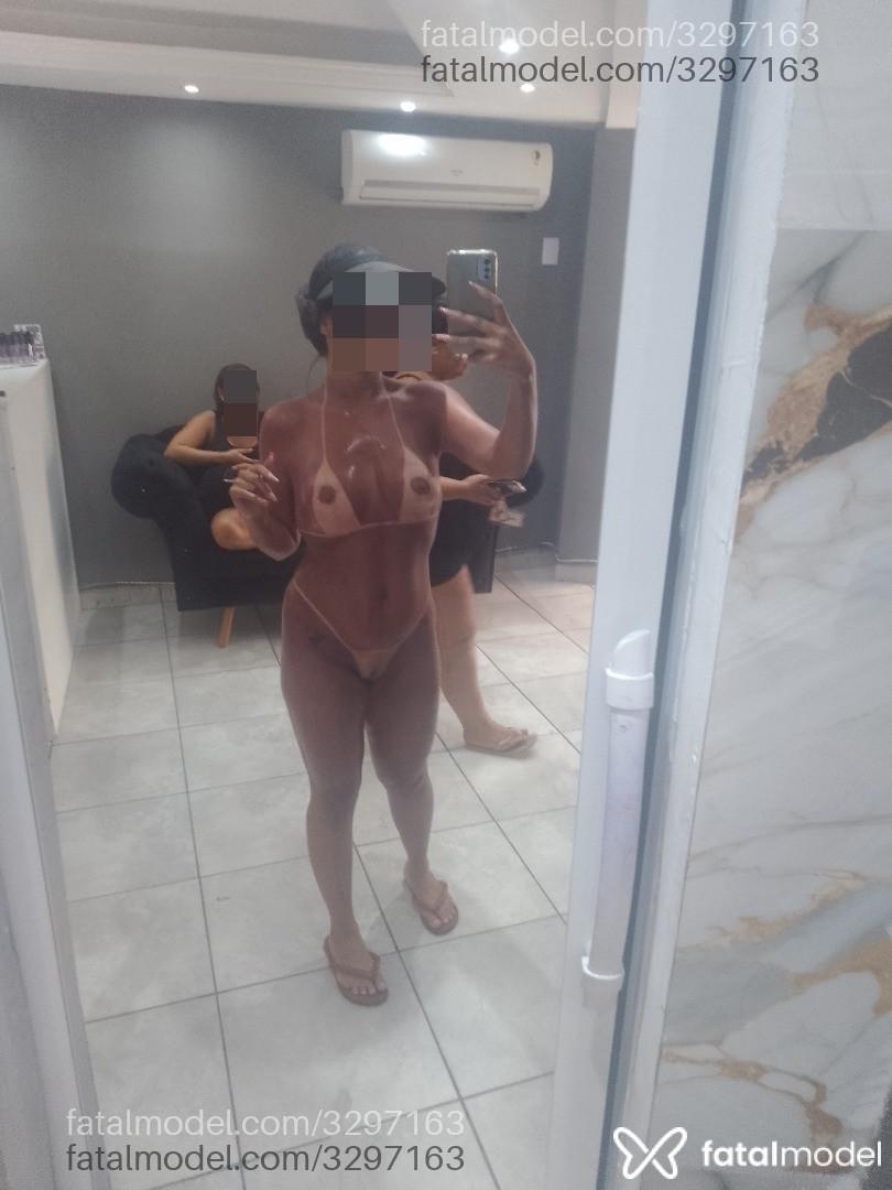 Acompanhante mulher morena (o) de olhos castanhos - Ana Clara