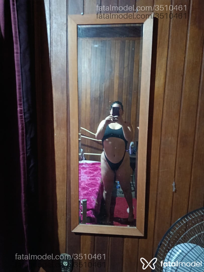 Acompanhante mulher com cabelo castanho de olhos castanhos - Gatafatal