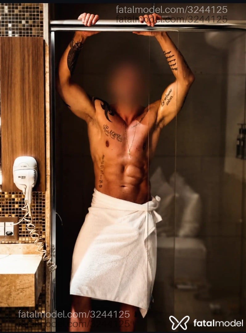 Acompanhante homem morena (o) de olhos castanhos - Juan Junior