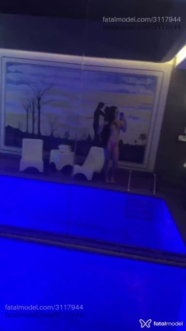 Acompanhante mulher trans com cabelo castanho de olhos mel em São Paulo - Stella Maria