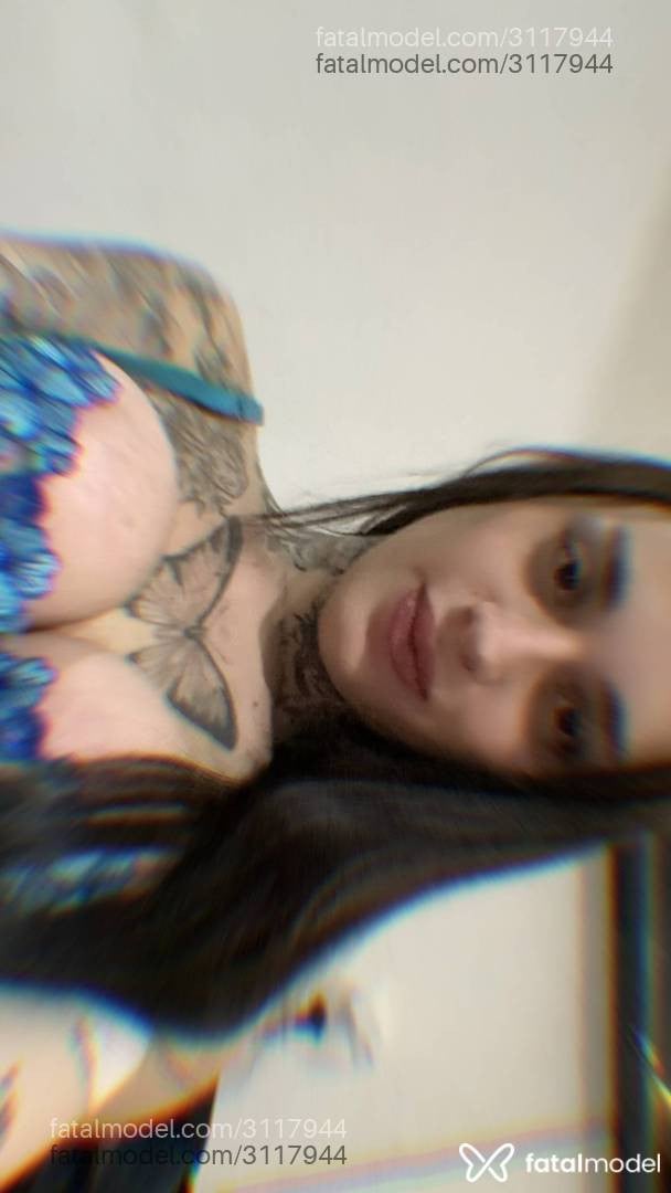 Acompanhante mulher trans com cabelo castanho de olhos mel em São Paulo - Stella Maria